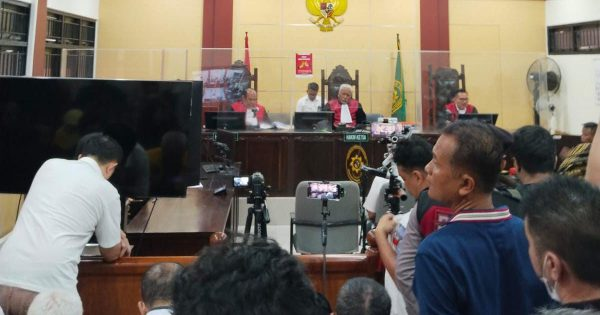 Charlie Chandra Terdakwa Mafia Tanah Divonis 4 Tahun Penjara - Bantenkini