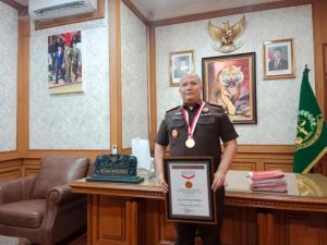 Keterangan foto : Kepala Kejaksaan Negeri Kota Bandung, Irfan Wibowo, Kamis (21/8/2025)