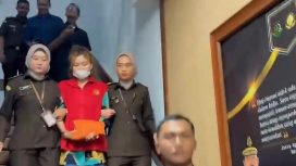 Kejaksaan Negeri (Kejari) Kota Bandung resmi menetapkan seorang pegawai Bank Rakyat Indonesia (BRI) sebagai tersangka dalam perkara dugaan tindak pidana korupsi penyaluran dana Kredit Usaha Rakyat (KUR) pada periode 2020 hingga 2022.(21/8/2025).