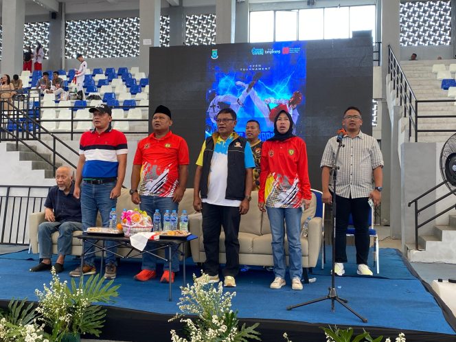 
					Kaonang Buka Kejuaraan Taekwondo Dispora Beraksi Volume 2, Atlet dari Lima Provinsi Tarung di Nambo Krida Arena