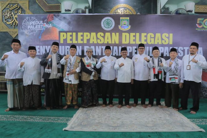 
					Walikota Tangerang Serahkan Bantuan Rp918,5 Juta dan Doakan Kemerdekaan Palestina