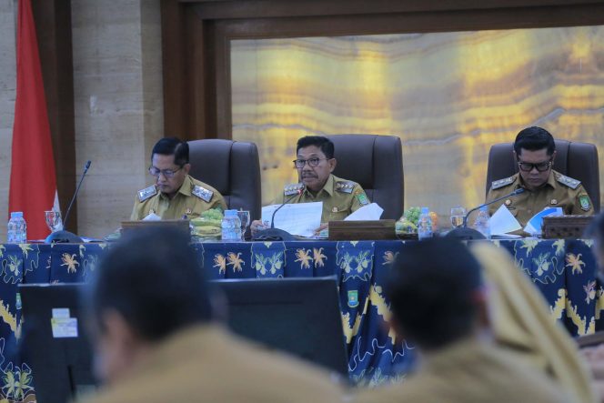 
					Rapat Evaluasi Pembangunan Kota Tangerang Fokus Perkuat Tata Kota dan Pelayanan Publik 