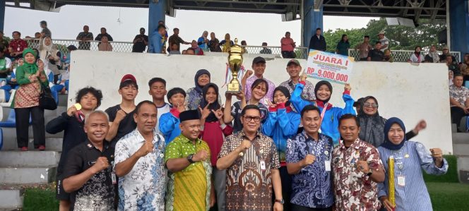 
					Kecamatan Tangerang Juara Umum Popkot I/2025
