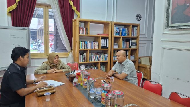 
					Keterangan foto : Anggota DPRD Lebak Agus Ider, Rabu (14/1/2026)