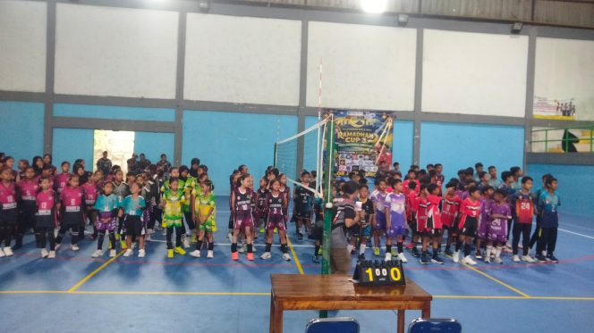 
					72 Tim Bola Voli Tanding di Ramadhan Cup III Piala Kadispora Kota Tangerang