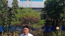 Keterangan foto : Pengurus Pusat Harian Abdi Rakyar, Muh Yudi yang kerap disapa Yudi Kebo, telah menyampaikan laporan resmi ke Polda Metro Jaya, Senin (16/3/2026)