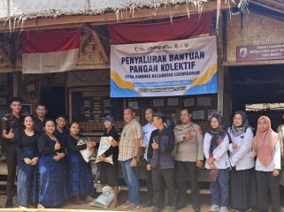 Senyum bahagia dan rasa syukur terpancar jelas dari wajah para sesepuh dan warga adat Kanekes, Desa Cibeo, Kecamatan Leuwidamar.