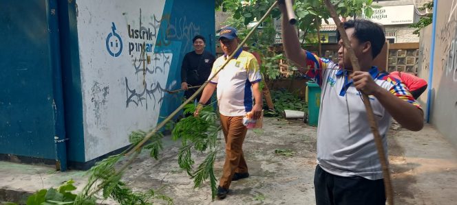 
					Budayakan Lingkungan Bersih dan Asri, Dispora Kota Tangerang Korve di Gor Dimyati