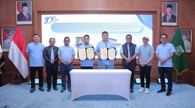 Dalam momentum perayaan HUT PT Bank Pembangunan Daerah Banten (Perseroda) Tbk atau Bank Banten ke-10, dilakukan peluncuran (launching) logo baru Bank Banten di kawasan Royal Baroe Kota Serang,